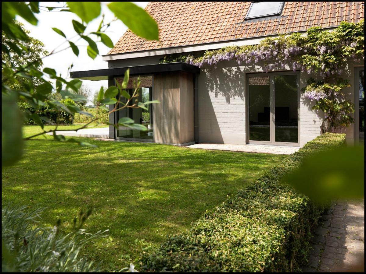 Bed and Breakfast Rooseboom22 Aartrijke Exterior foto