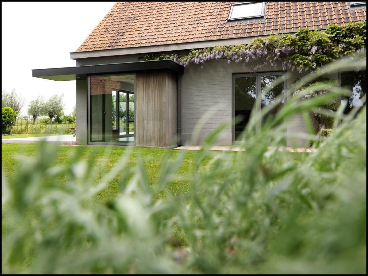 Bed and Breakfast Rooseboom22 Aartrijke Exterior foto